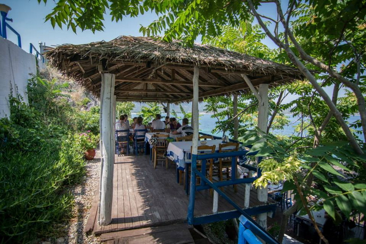  Taverna  Steps in the sand 